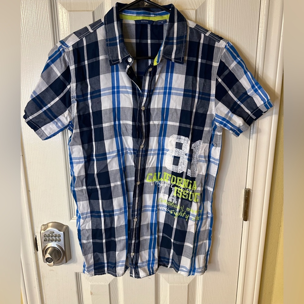 Guess pearl snap short sleeve button up